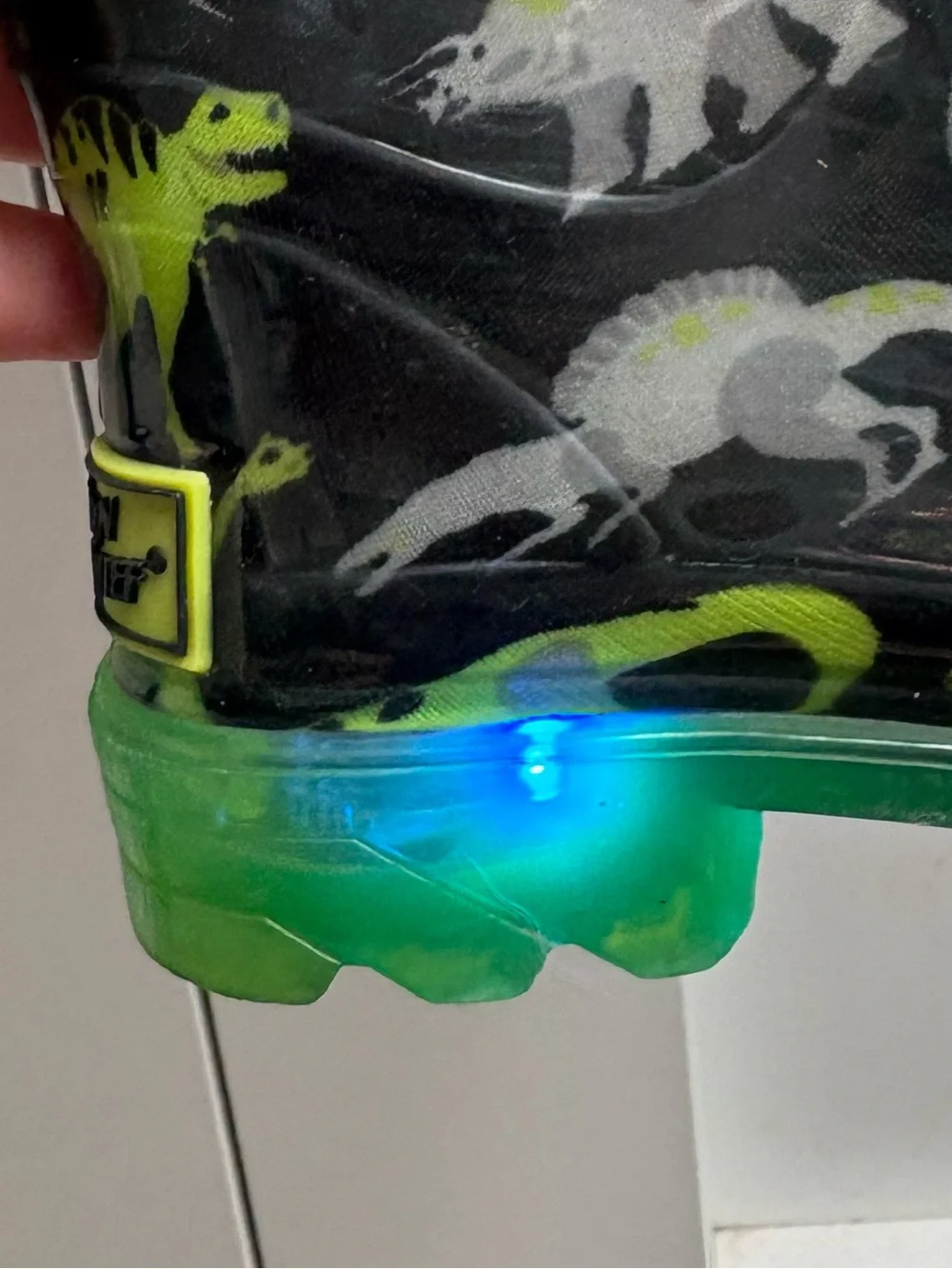 Western Chief Dinosaur Pull On Light Up Boots Size 7c
